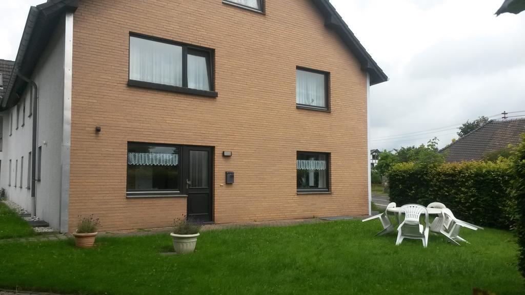 Ferienwohnung Roeben Simmerath Exterior photo